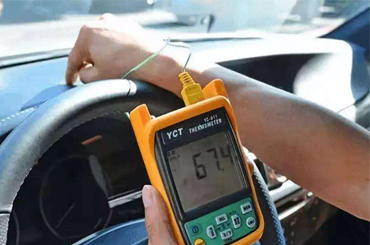 定製(zhi)車(che)載平闆電(dian)腦 定製(zhi)車(che)載平闆電(dian)腦